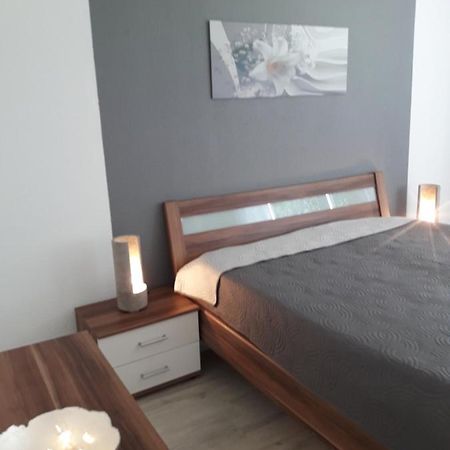 Ferienwohnung An Der Klinge Aalen Exteriör bild